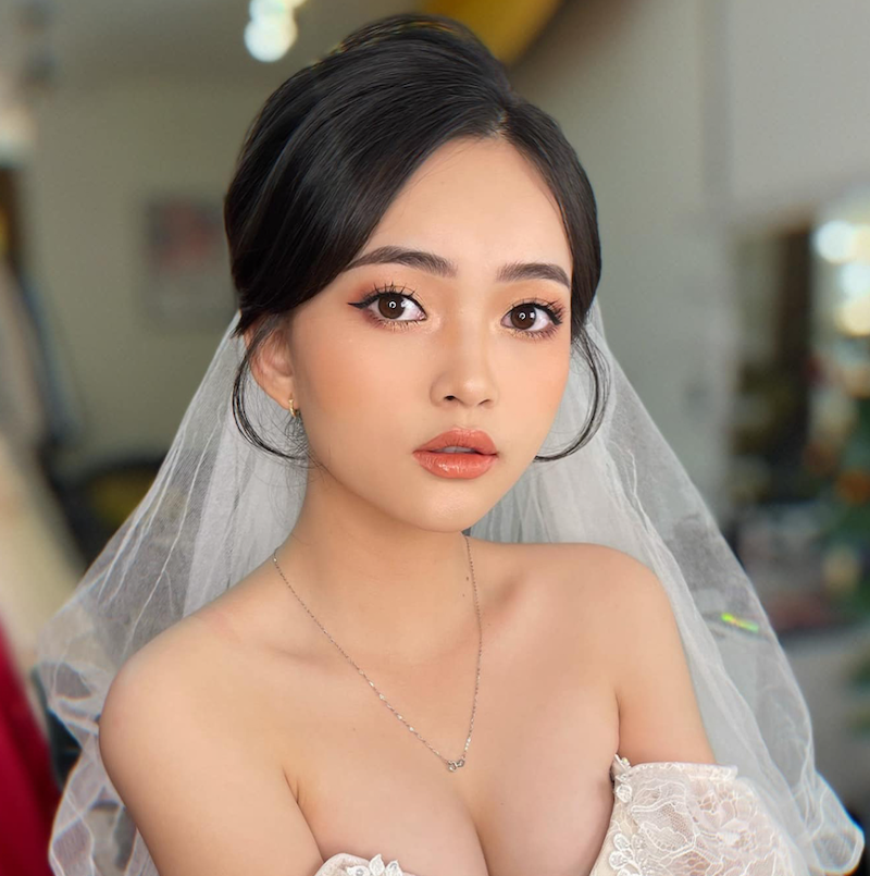 10+ Tone Makeup, Trang điểm cô dâu kiểu thái lan - 64 10+ Tone Makeup, Trang điểm cô dâu kiểu thái lan - 63