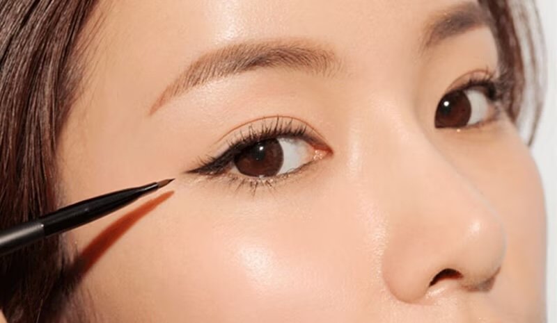 [Bí Quyết] Cách Makeup, trang điểm mặt tròn thêm xinh - 33