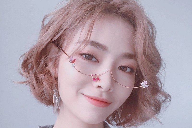 [Bí Quyết] Makeup, Trang điểm cho người tóc ngắn - 41