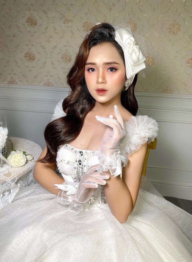 10+ Kiểu trang điểm, Makeup Cô Dâu Tone Cam đẹp - 46 10+ Kiểu trang điểm, Makeup Cô Dâu Tone Cam đẹp - 45