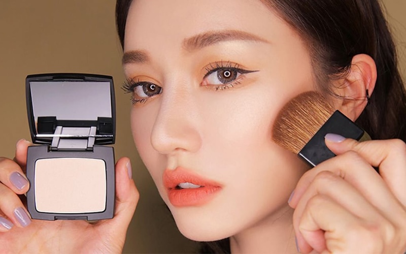 [Bí Quyết] Cách Makeup, Trang điểm cho người mặt gầy - 31