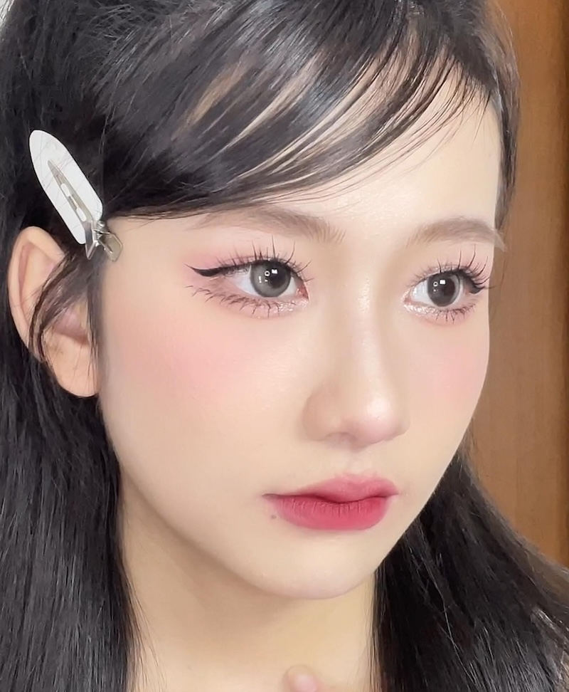 [Bí Quyết] Cách Makeup, Trang điểm cho người mặt gầy - 37