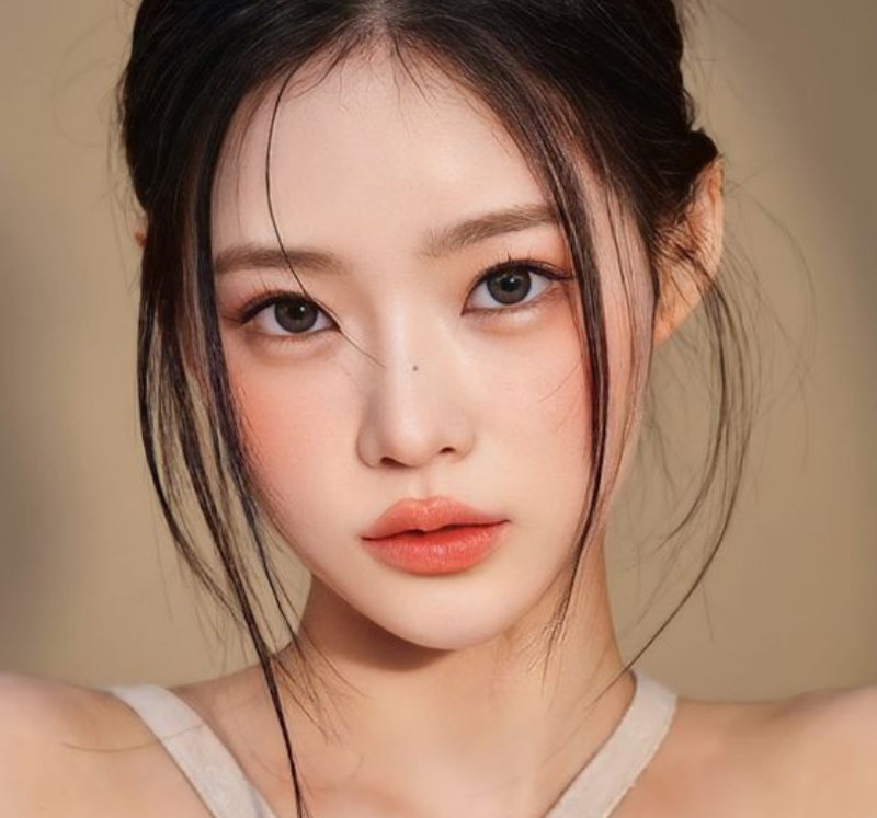 [Bí Quyết] Cách Makeup, Trang Điểm Cho Người Trán Cao - 53