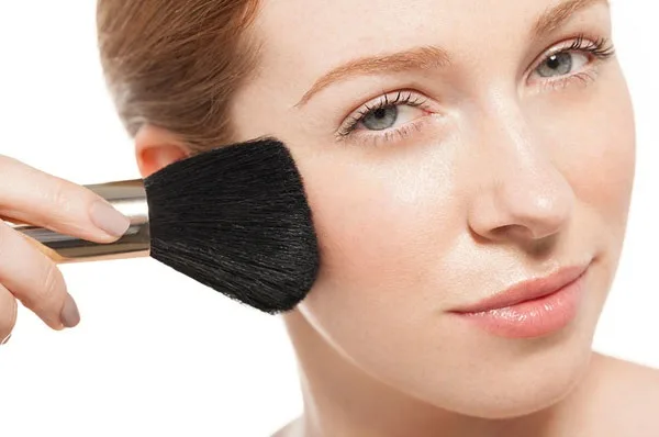 [Bí Quyết] Cách Makeup, Trang Điểm Cho Người Trán Cao - 39
