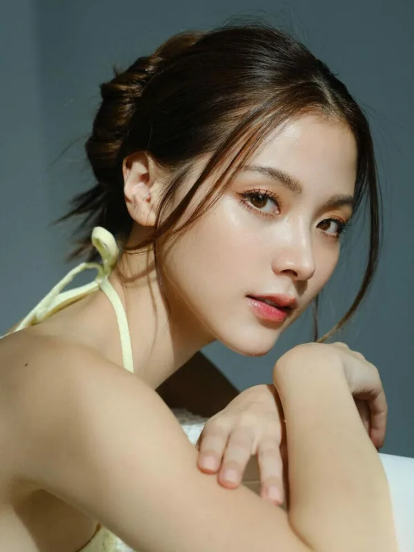 Top 10 kiểu tóc cho nàng mặt vuông thêm tự tin - 52 Top 10 kiểu tóc cho nàng mặt vuông thêm tự tin - 51