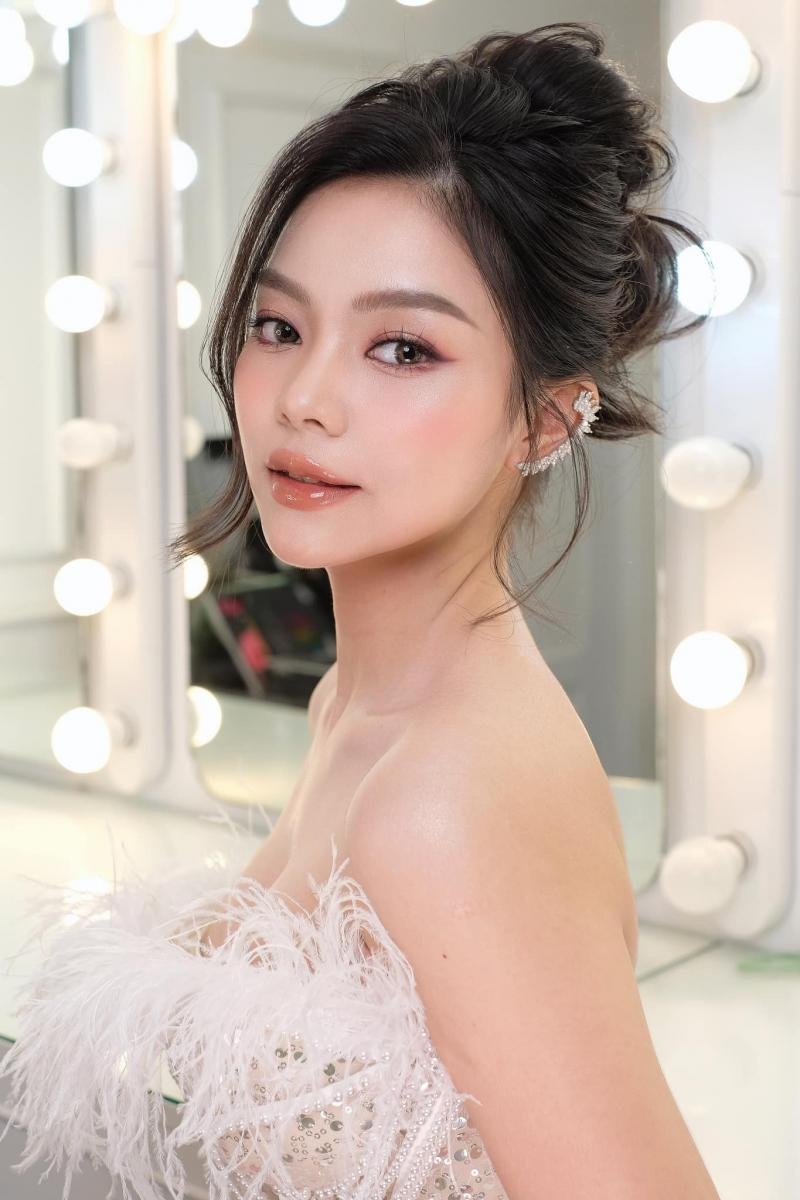 [Báo giá] Makeup, trang điểm đẹp ở Quận 10 - 33