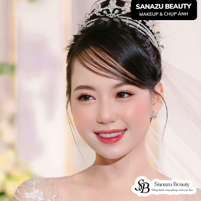 dịch vụ trang điểm cô dâu tại nhà