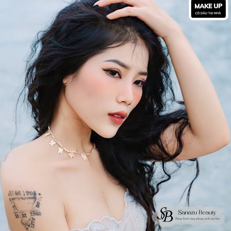 Giá Makeup gia tiên, Trang điểm cô dâu đám hỏi - 30 Giá Makeup gia tiên, Trang điểm cô dâu đám hỏi - 29