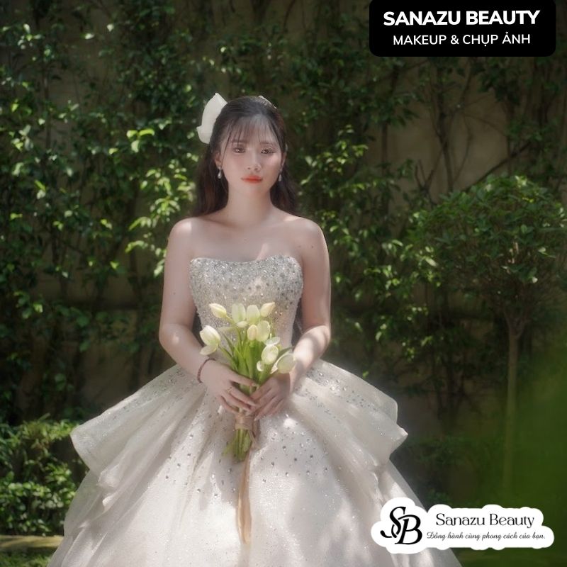 trang điểm cô dâu tại nhà