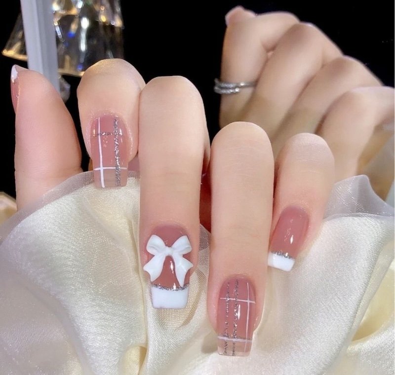 10+ Mẫu nail tone hồng, nailbox tone hồng đẹp - 33 10+ Mẫu nail tone hồng, nailbox tone hồng đẹp - 32