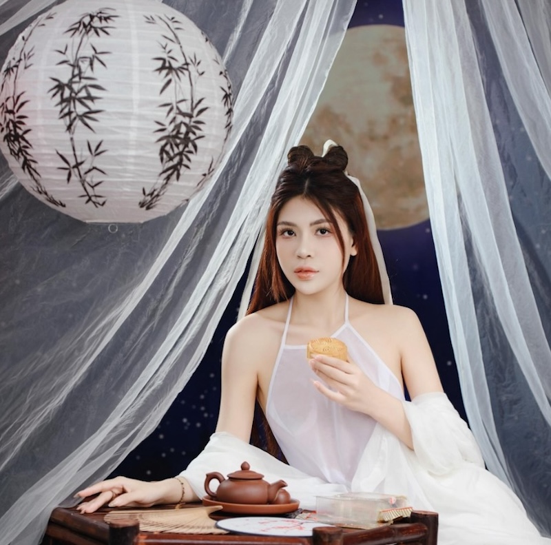10+ Kiểu Makeup, Trang điểm đi chơi trung thu đẹp - 23 10+ Kiểu Makeup, Trang điểm đi chơi trung thu đẹp - 22