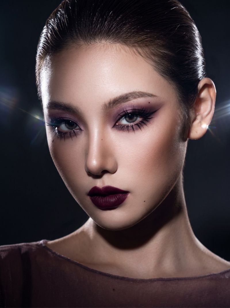 Cách makeup tone tím, Các layuot trang điểm tone tím đẹp - 38 Cách makeup tone tím, Các layuot trang điểm tone tím đẹp - 37